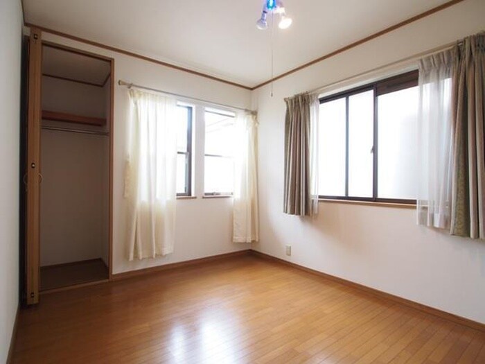 物件内観写真18　(居室)