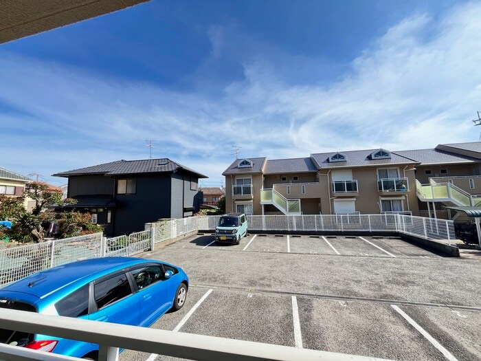 物件内観写真22　(室内からの展望)