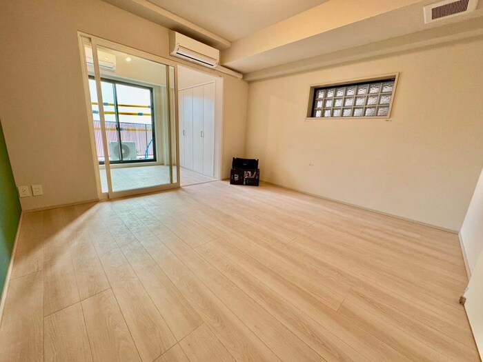 物件内観写真15　(居室)