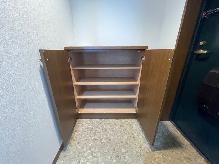 物件内観写真19　(靴箱)