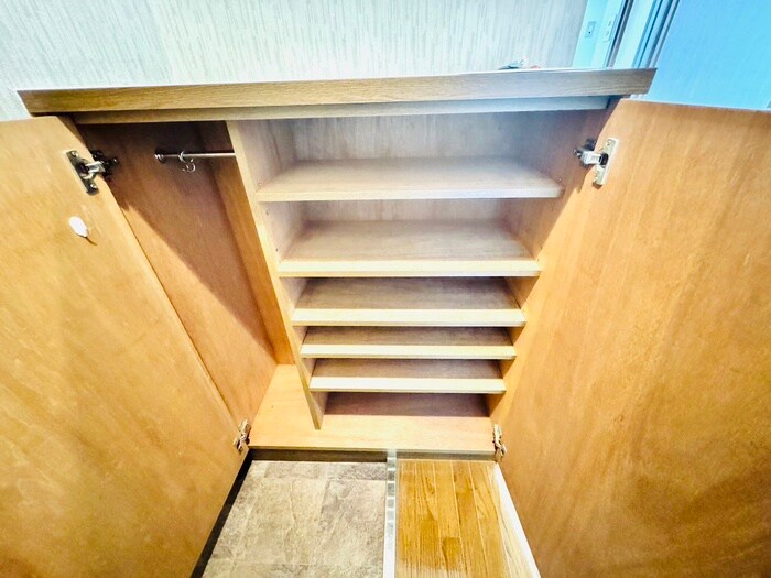 物件内観写真21　(靴箱)