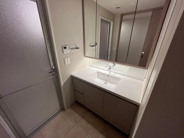 物件内観写真10　(洗面)