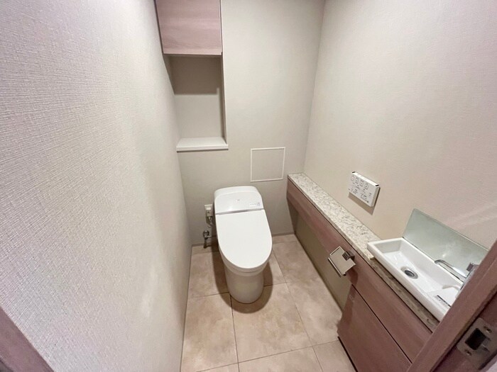 物件内観写真11　(トイレ)