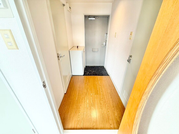 物件内観写真19　(廊下)