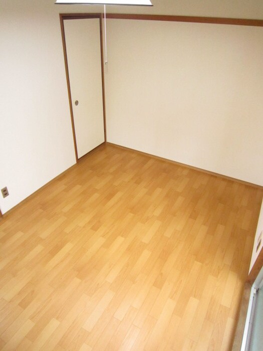 物件内観写真5　(居室)