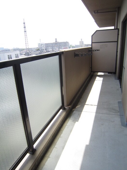 物件内観写真16　(ベランダ・バルコニー)