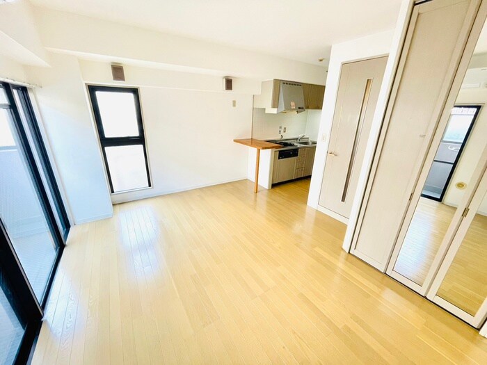 物件内観写真7　(居室)