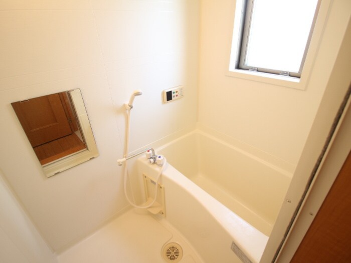 物件内観写真9　(バス／シャワールーム等)