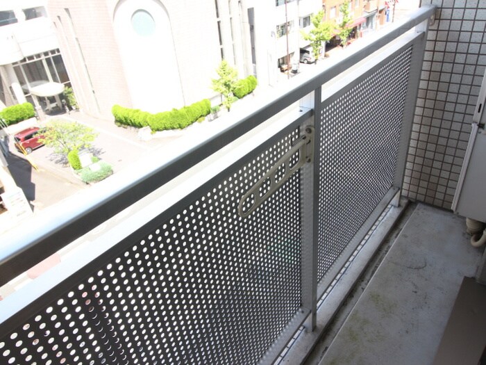 物件内観写真12　(ベランダ・バルコニー)