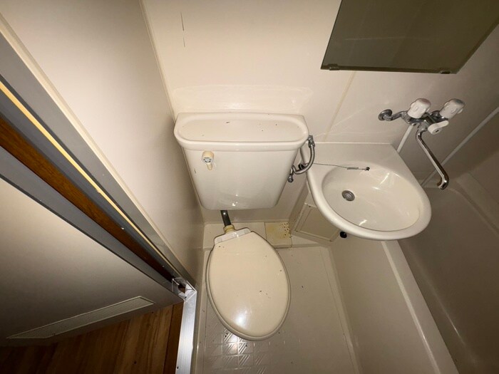 物件内観写真13　(トイレ)