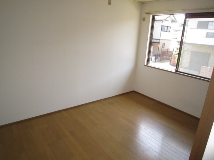 物件内観写真10　(居室)