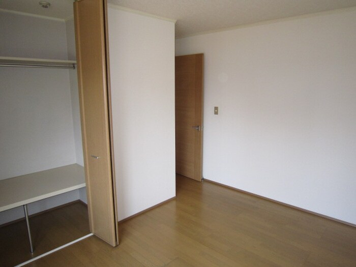 物件内観写真12　(居室)