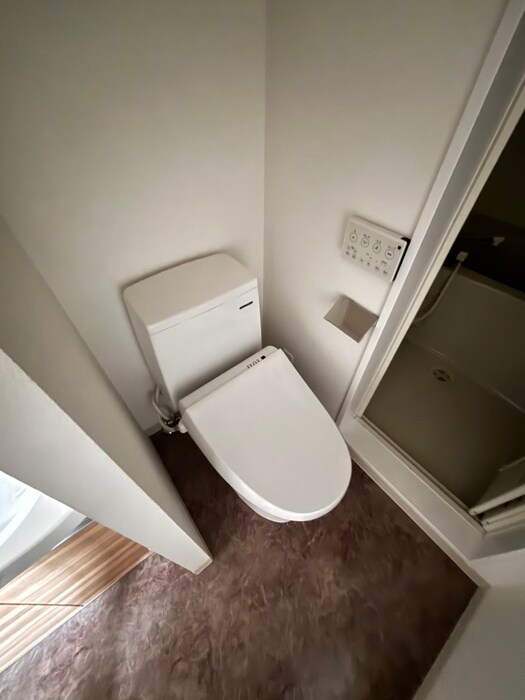 物件内観写真11　(トイレ)