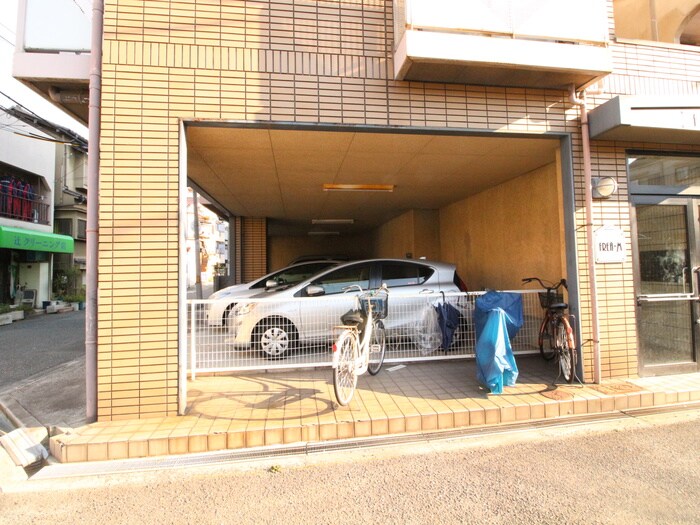 物件外観写真2　(駐輪場)