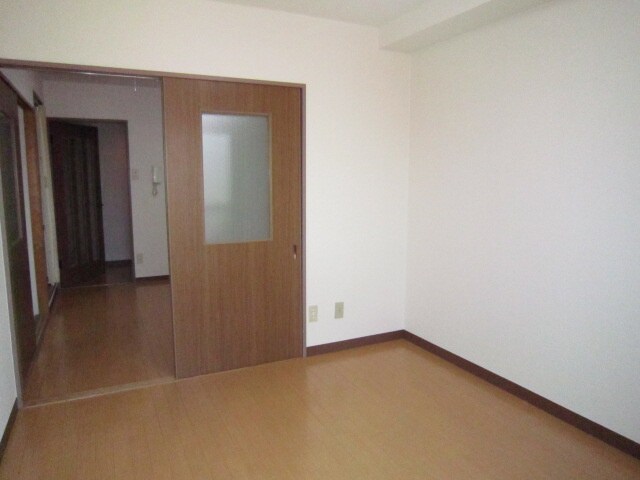 物件内観写真14　(居室)