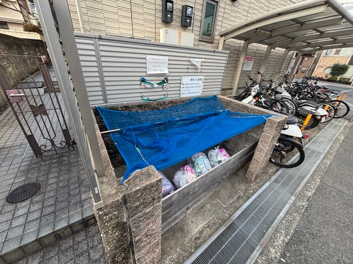 物件外観写真6　(建物設備)