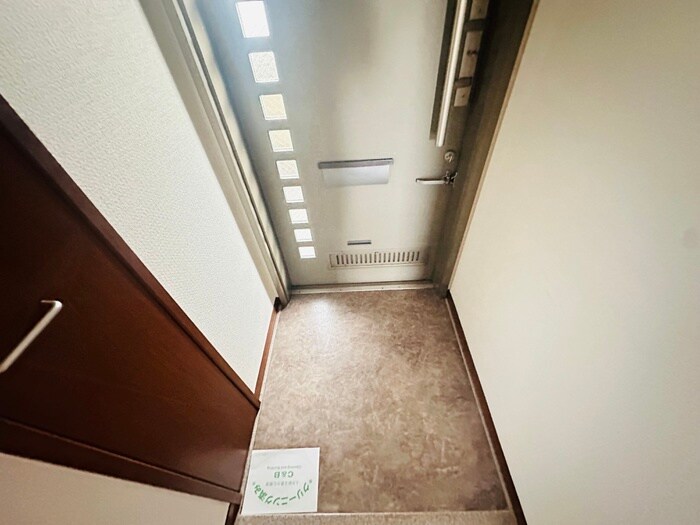 物件内観写真20　(玄関)