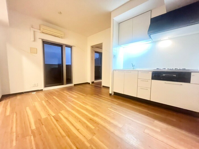 物件内観写真7　(居室)