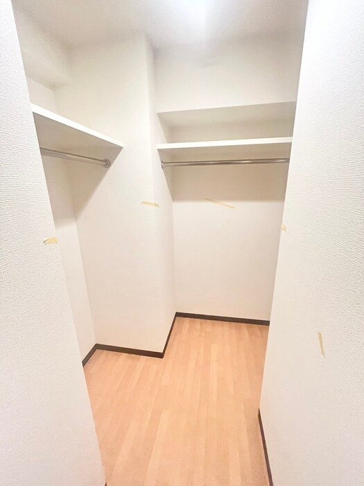 物件内観写真14　(収納)