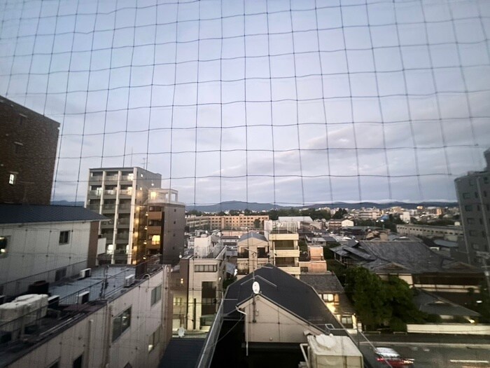 物件内観写真16　(室内からの展望)