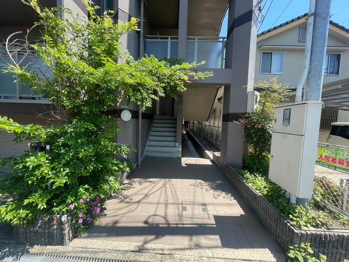 物件外観写真4　(外観写真)