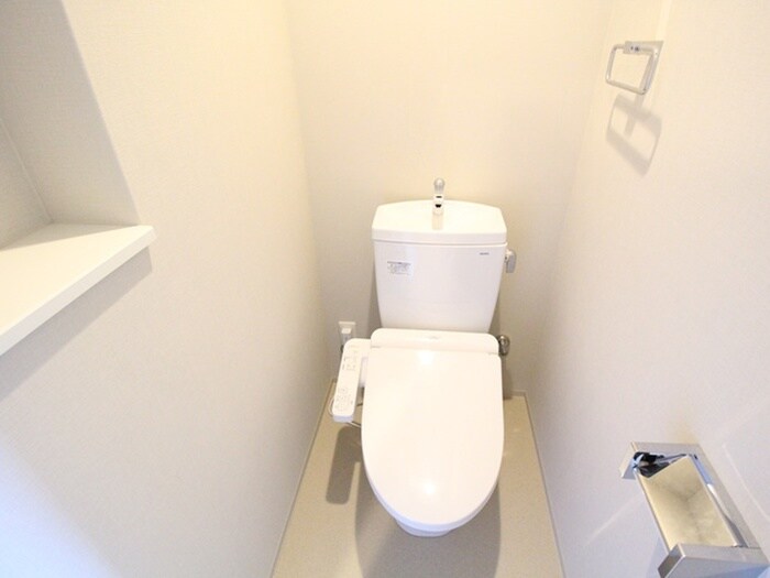 物件内観写真15　(トイレ)