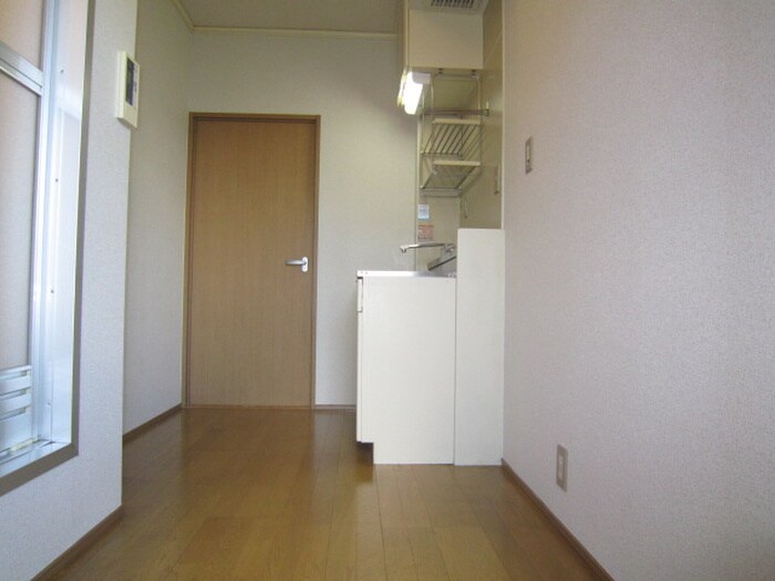 物件内観写真9　(廊下)