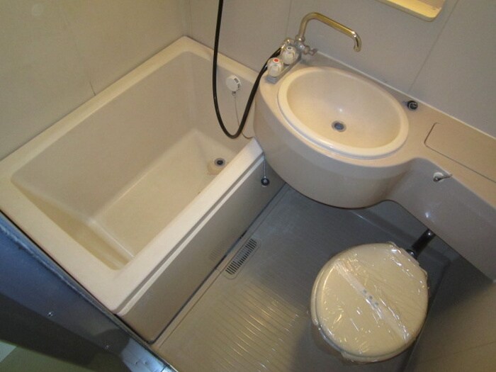 物件内観写真13　(バス／シャワールーム等)