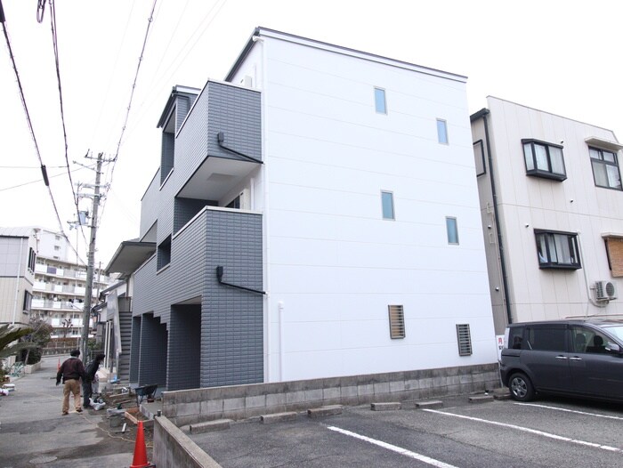 物件外観写真5　(外観写真)