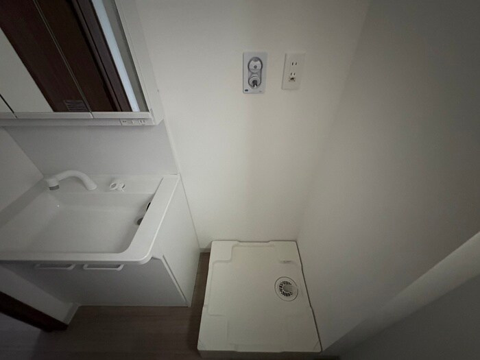 物件内観写真19　(洗濯機置場)