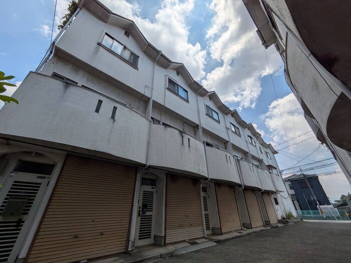 物件外観写真4　(外観写真)