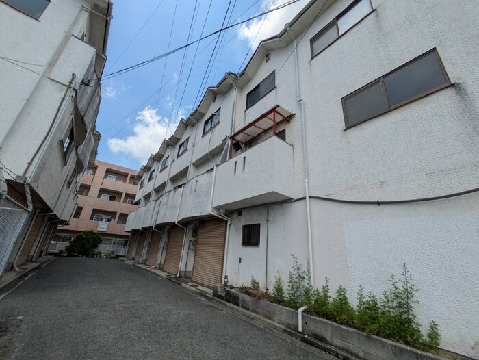 物件外観写真5　(外観写真)