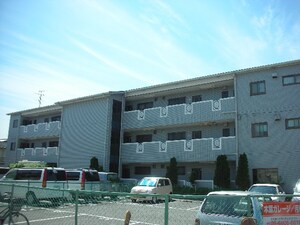 リ－フハイツ外観写真