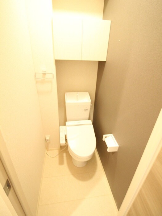 物件内観写真9　(トイレ)