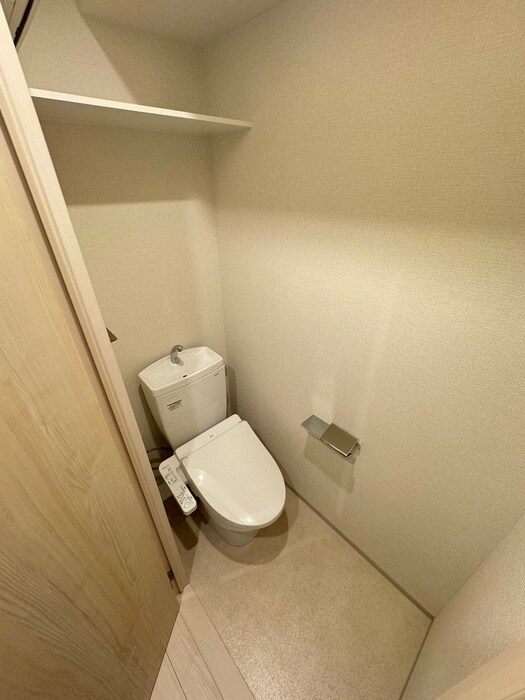 物件内観写真10　(トイレ)