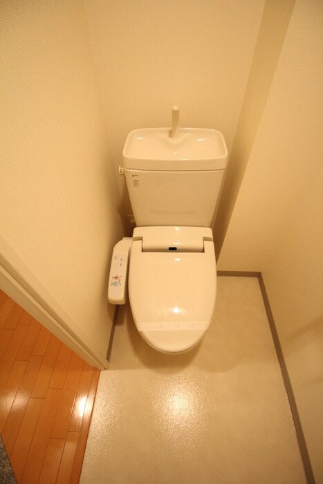 物件内観写真11　(トイレ)