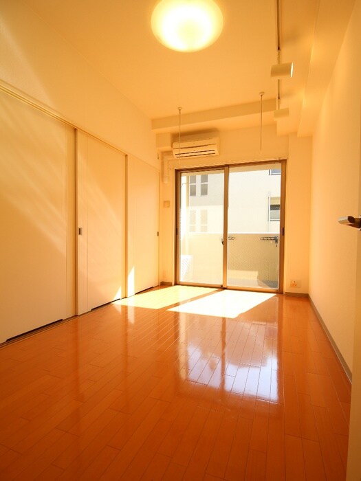 物件内観写真12　(居室)