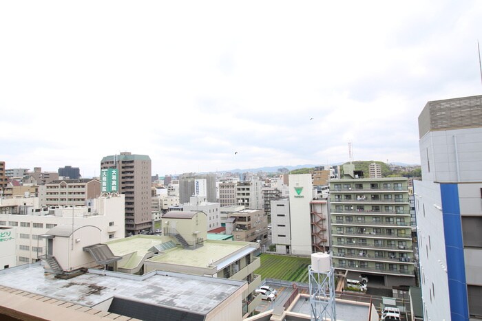 物件内観写真14　(室内からの展望)