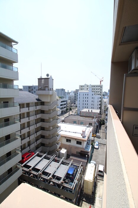 物件内観写真17　(室内からの展望)