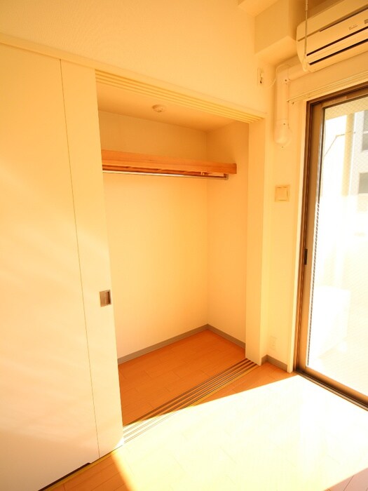 物件内観写真18　(収納)