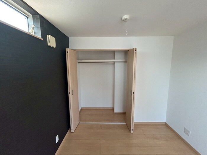 物件内観写真13　(収納)