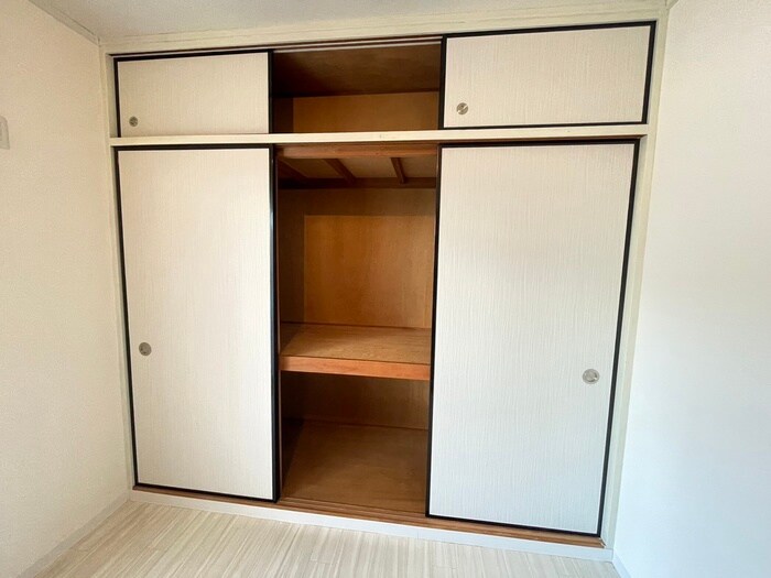 物件内観写真15　(収納)