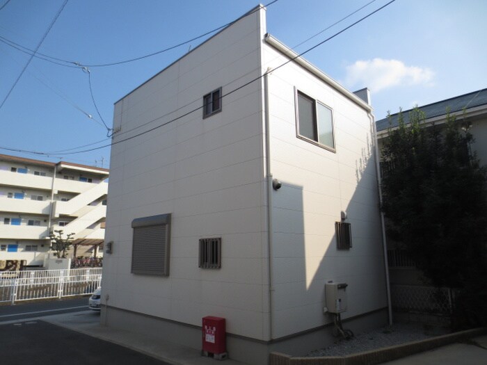 物件外観写真3　(外観写真)