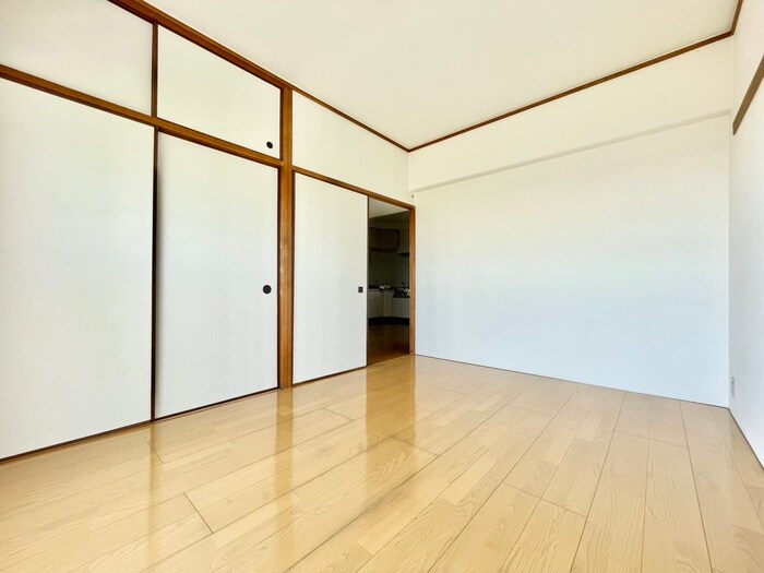 物件内観写真8　(居室)