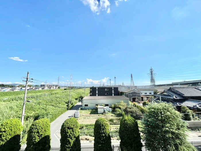 物件内観写真19　(室内からの展望)