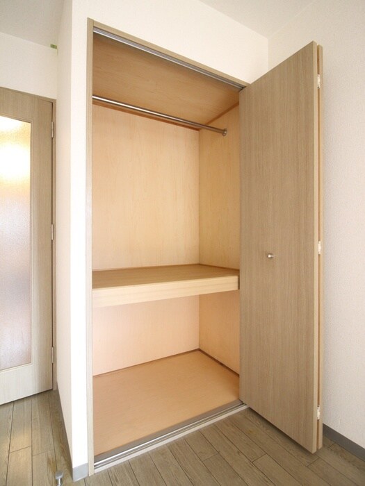 物件内観写真9　(収納)