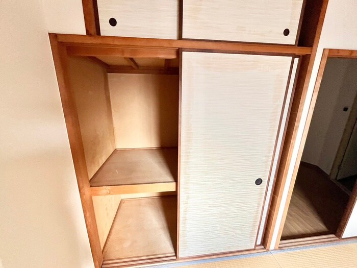 物件内観写真7　(収納)