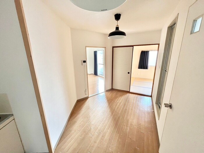 物件内観写真9　(居室)