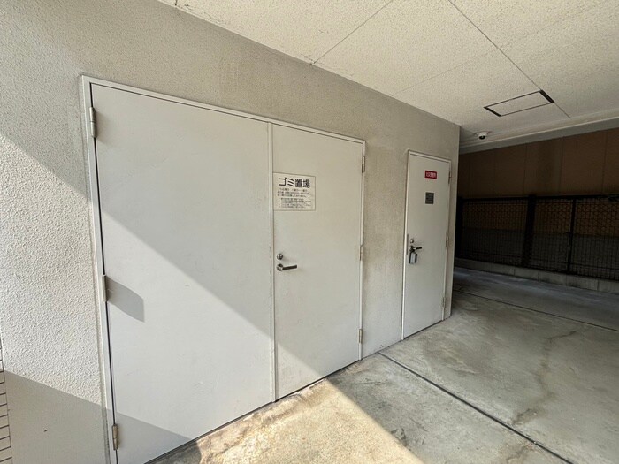 物件外観写真6　(建物設備)