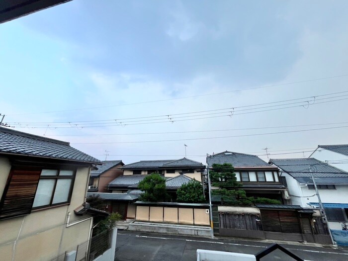 物件内観写真16　(室内からの展望)